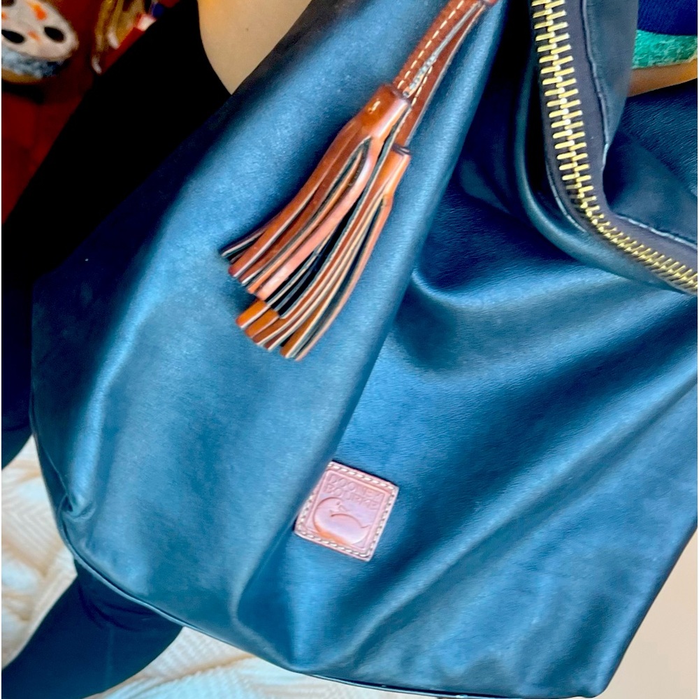 Large Black Dooney and Burke